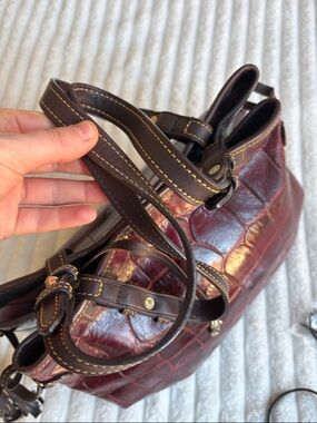 Dooney‎ & Bourke Red Croc-Embossed Shoulder Bag with matching pouch